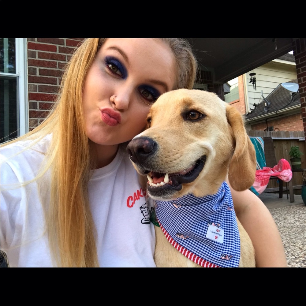 Meet your Posher, Mackenzie